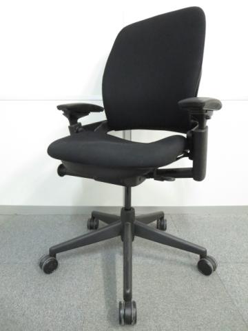 【中古】リープV2  Steelcase（スチールケース） 肘付ハイバックチェア