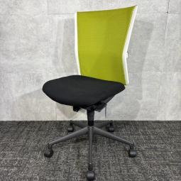 【中古】 内田洋行 Actdia（アクトディア） AA-10W ハイバックオフィスチェア｜身体の動きにしなやかにフィット！快適なデスクワークをサポートする高機能チェア｜中古オフィス家具をお探しならオフィスバスターズ福岡博多店へお気軽にお問い合わせください！