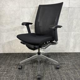 【中古】イトーキ Vento（ヴェント） KE-867JA-Z9T1T5 ブラック 可動肘付き｜洗練されたデザインと充実機能！快適なデスクワークを支える高機能オフィスチェア｜中古オフィス家具をお探しならオフィスバスターズ福岡博多店へお気軽にお問い合わせください！