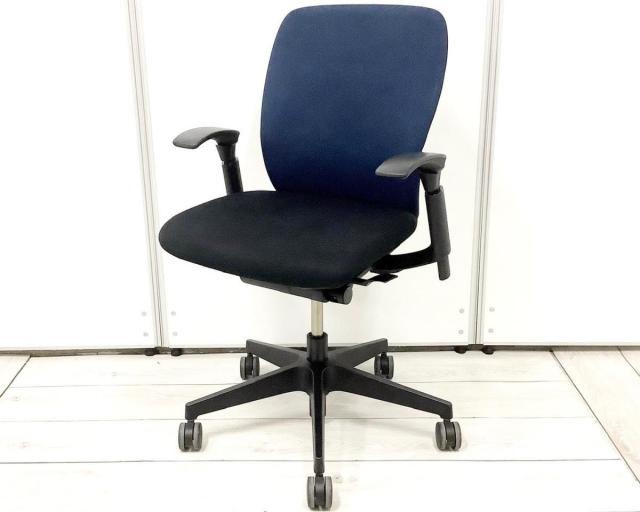【中古】フルゴ KF-447GB-T1B2 イトーキ（ITOKI） 肘付ハイバックチェア