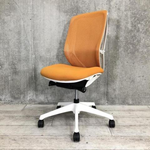 【中古】シルフィーメッシュ  オカムラ（okamura） 肘無ハイバックチェア