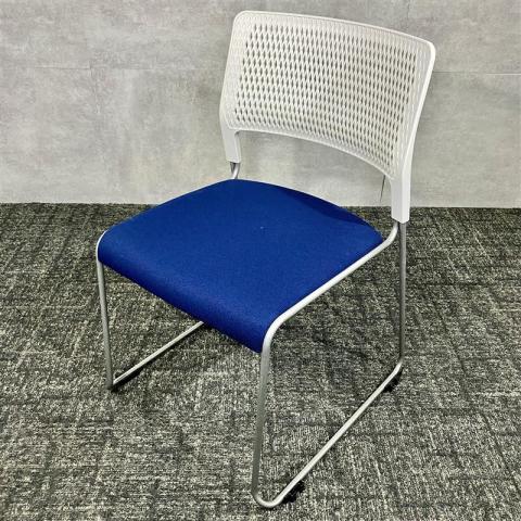 【中古】MP-220シリーズ  ウチダ（UCHIDA) スタッキングチェア