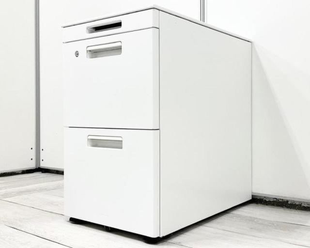 【ファイル書類や文房具類の整理もラクラク！】■コクヨ製　ジーティーシリーズ　3段ワゴン　ホワイト　H648mm【ハイワゴン】【デスクサイドキャビネット】【KOKUYO　GT】
