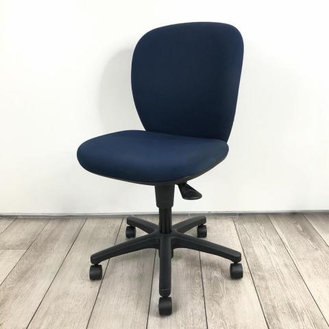【オフィスに求められる基本性能を備え、コスパにも優れたベーシックチェア入荷！】■イトーキ(ITOKI)製　リエットR(Lietto-R)チェア　肘無　ローバック　■ブルー/602777　オフィスバスターズ　水戸サテライト　大子町　北茨城市　高萩市　日立市　常陸太田市　常陸大宮市　那珂市　東海村　ひたちなか市　城里町 水戸市　笠間市　茨城町　大洗町　小美玉市
