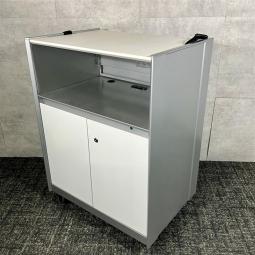 【中古】コクヨ BD-KA50PAW 演台・受付カウンター ホワイト W703×D503×H950｜講演・プレゼン・受付業務におすすめ！シンプルで使いやすい多目的カウンター｜中古オフィス家具をお探しならオフィスバスターズ福岡博多店へお気軽にお問い合わせください！