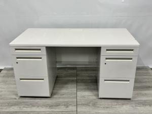 【広々としたワークスペースと収納力で作業効率アップ！上長デスクとしてもオススメ！】■ウチダ(UCHIDA)製　スカエナ(SCAENA)シリーズ　両袖デスク　■W1400×D700×H720㎜　■配線Sタイプ　■ホワイト※愛知※名古屋※豊田※三重