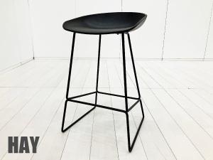 【ハイカウンターとの使用がおススメ！　シックな色味の北欧で誕生したデザイナーズ家具が入荷！】■HAY/ヘイ　ABOUT A STOOL AAS38 HIGH H760 / アバウト ア スツール 　■ブラック　■デンマーク　北欧　CIBONE/シボネ　≪リクルーティング・採用強化≫≪モチベーションUP・やる気向上≫≪ウェルビーイング≫