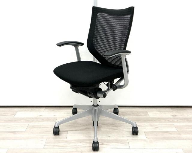 【中古】バロンチェア  オカムラ（okamura） 肘付ローバックチェア