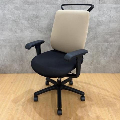 【中古】トルテR KZ-230PGHT1T1Y3 イトーキ（ITOKI） 肘付ハイバックチェア