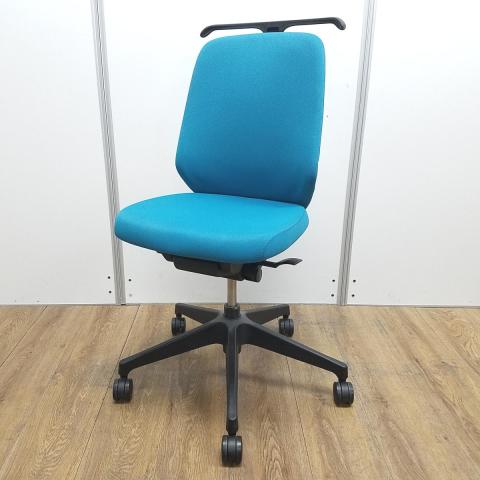 【中古】ノート  イトーキ（ITOKI） 肘無ローバックチェア