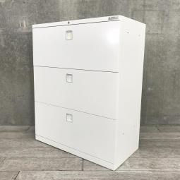 【2台入荷！】【ファイル収納にオススメ！高品質で使いやすい人気シリーズの3段ラテラル書庫！】■オカムラ（okamura）製　レクトラインシリーズ　3段ラテラル書庫　ローキャビネット　■シリンダー鍵　■ホワイト