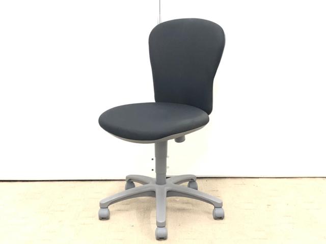 【中古】レグノチェア2 CRS-G212F4HSNB6 コクヨ（KOKUYO） 肘無ローバックチェア