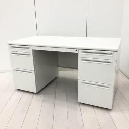 【中古】プラス 両袖机 ホワイト W1400×D700×H720｜収納力抜群の定番オフィスデスク！広々使えるスタンダードモデル｜中古オフィス家具をお探しならオフィスバスターズ福岡博多店へお気軽にお問い合わせください！