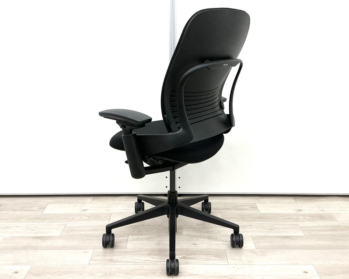 中古】リープV2 Steelcase/スチールケース 肘付ハイバックチェア