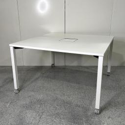 【在庫セール品：4台限定】（T8）■イトーキ(ITOKI)製　アクトリンク(Act Link)シリーズ　ミーティングテーブル　角テーブル　W1200mm　■ホワイト　■配線ダクト付き　■キャスター付き【どんな空間にもマッチするホワイトカラー！　シンプルなデザインでつかいやすい！】