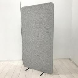 【珍しい逸品が入荷！】ただ遮るのではなく空間を心地よく分ける！軽いので楽々移動できる簡易間仕切り！
■コクヨ/マニット（Manitto）/グレー　ニットスクリーン　ローパーテーション
