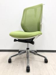【8/4(火)入荷予定商品！】【前傾チルト機能付き】【オカムラ製品で最も人気を集める高機能チェア！】■オカムラ(okamura)製　シルフィー(Sylphy)チェア　肘無ハイバック　背面メッシュ　コートハンガー付き　■ライムグリーン×ホワイトシェル