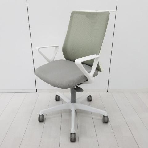 【中古】フルーエントチェア CB42WW FKA3 オカムラ（okamura） 肘付ハイバックチェア