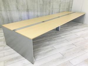 【倉庫在庫品】イトーキ製・『インターリンク』入荷!!【W9600】タイプ！一人使用サイズがw1200で使用でき広々お使い頂けます。解放感とコミュニケーションをアップさせてくれるデザイン！8人一組でチーム席としてのご使用がオススメ！！カジュアルなお色味です！　オフィスバスターズ　神戸店