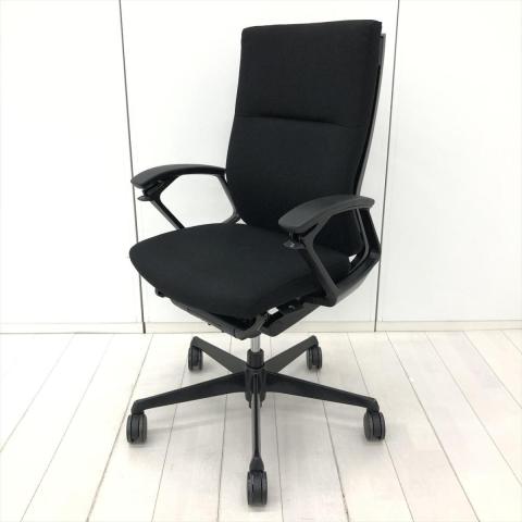 【中古】デュークチェア CZ55ZR オカムラ（okamura） 肘付ハイバックチェア