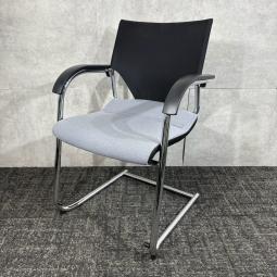 【中古】Wilkhahn（ウィルクハーン） Modus（モダス） ミーティングチェア｜世界が認めたドイツデザイン！洗練されたデザインと快適な座り心地を両立した高品質チェア｜中古オフィス家具をお探しならオフィスバスターズ福岡博多店へお気軽にお問い合わせください！