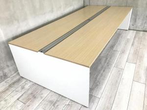 【倉庫在庫品】幅3200ｍｍ　新時代デスクシステム⇒インターリンク（Inter Link）天板ナチュラル＆エンド脚ホワイト◆イトーキ製
※※