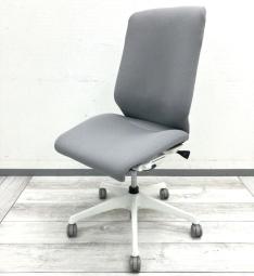 【現行カタログ掲載品！】一人ひとりの身体に寄り添う、至高のフィット感！長時間座っても疲れにくく快適な座り心地！
■オカムラ/スフィア（Spher）/グレー　肘無し　ハイバック　背もたれクロス　ハンガー付