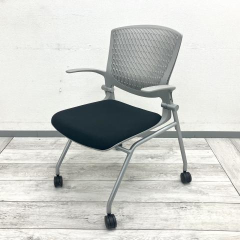 【中古】グラータチェア  オカムラ（okamura） ネスティングチェア