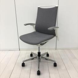【在庫入替セール】■オカムラ（okamura）製　モード（mode）チェア　肘付　ハイバック ■A01029354