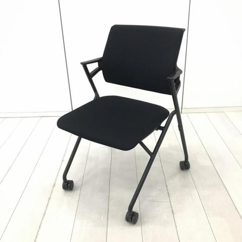 【スッキリ収納可能!】ミーティングや休憩スペースにオススメ!!平行スタッキングチェア!
■コクヨ/ピエガ/ブラック