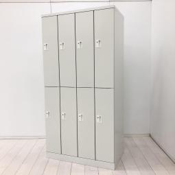 【上下で省スペースに設置！個人の荷物や上着の収納に！】 ■プラス（PLUS）製　LHロッカーシリーズ　8人用ロッカー　更衣用ロッカー　4列×2段　W900×D515㎜　■シリンダー錠　■ニューグレー
