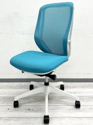 【関西倉庫在庫品】※エンブレムなしのためお安く! オカムラ製 ロングセラーの人気商品! シルフィー 肘無し ライトブルー【弊社使用欄:A01075617】