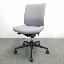【在庫セール品：5脚限定】（T8）■コクヨ(KOKUYO)製　ウィザード3(wizard3)チェア　肘無ローバック　■ソフトグレー×ブラックシェル　■ランバーサポート付き【オフィスの王道！　納得の座り心地！　魔法のように売れ続けている定番のオフィスチェア！】