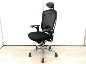 【在庫入替セール品！（本在庫限定価格）】【世界で認められた革新的タスクチェア！人間工学に基づいた快適な座り心地を実現！】◇オカムラ（okamura）製　◇コンテッサ（Contessa）　◇肘付（可動肘）　◇ヘッドレスト付き　◇ブラック【弊社使用欄：A01057249】
