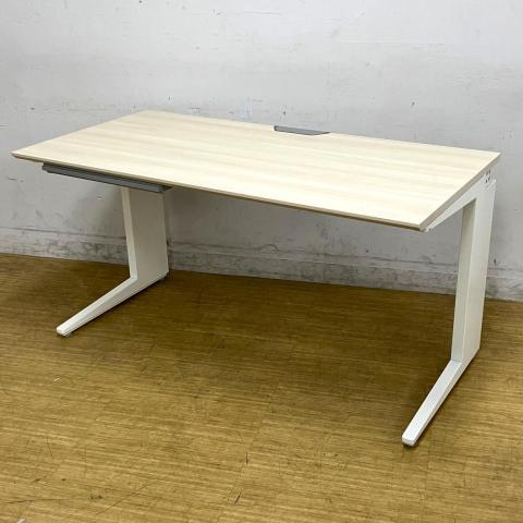 【在庫入替セール】オカムラ プロユニットデスク 平机 W1400のゆったり使えるサイズ 引き出し付き 天板:プライズウッドライト 脚:ホワイト【愛知・名古屋・豊田・静岡・浜松】