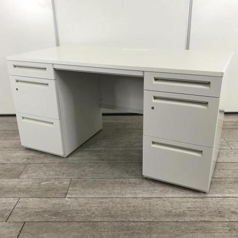 【広々としたワークスペースと収納力で作業効率アップ!上長デスクとしてもオススメ!】■ウチダ(UCHIDA)製 スカエナ(SCAENA)シリーズ 両袖デスク ■W1400×D700×H720㎜ ■配線Sタイプ ■ホワイト/609129 オフィスバスターズ 水戸サテライト 水戸市、日立市、ひたちなか市、鹿嶋市、神栖市、牛久市、古河市、結城市、東海村、つくば市