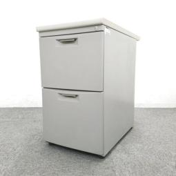 【在庫入れ替え】国内メーカー製脇机がロット入荷！イトーキ　CZ　ニューグレー　2段　脇机　収納　シリンダー錠　施錠　オフィス　書類　豊中　北摂　大阪（T8）