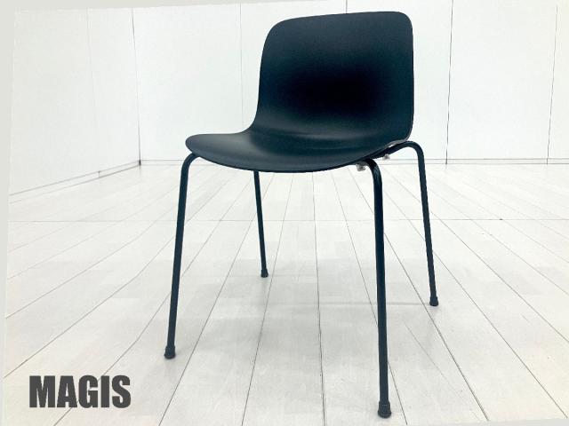 【中古】トロイ チェア  MAGIS（マジス） スタッキングチェア