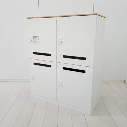 【8/18(火)入荷予定商品！】【これ1台で4人分の収納可能！人気のメールロッカー！】■オカムラ製　レクトラインロッカー　4人用パーソナルロッカー　木目ナチュラル天板付き　■ダイヤル錠　■ホワイト≪リクルーティング・採用強化≫≪モチベーションUP・やる気向上≫≪ウェルビーイング≫