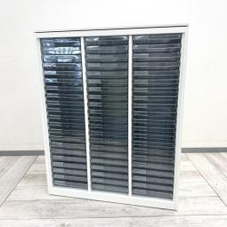 【法人様限定！来店予約で中古商品8％OFF！9月末まで　岐阜店】
【中身がひと目で分かる！小物や書類の整理に便利なクリスタルトレー！】

■オカムラ製　レクトラインシリーズ　クリスタルトレー　W900×D450×H1120mm　ホワイト
■伝票・書類・小物類の整理収納におすすめ！
■中身を確認しやすいクリアトレーを採用。分類・検索がしやすく、オフィスの業務効率向上に役立ちます！【okamura Rectline】