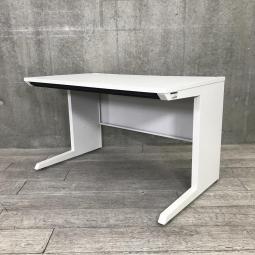 【ベーシックで使いやすい！スタンダードな幅1200㎜のオフィスデスク！】 ■イトーキ(ITOKI)製　CZRシリーズ　平机　W1200×D700㎜　■引き出し付き　■ホワイト