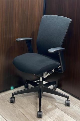 【中古】フォスターエトスチェア CRS-G1600N コクヨ（KOKUYO） 肘付ハイバックチェア
