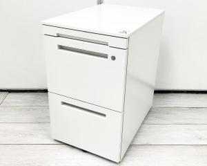 【デスク下の収納・書類管理に！使いやすさ抜群のキャスター付き３段ワゴン！！】　■イトーキ(ITOKI)製　CZRシリーズ　３段ワゴン　フリアド用　H650㎜　■キャスター付　■シリンダー錠　■ホワイト　【弊社使用欄：A01078170】