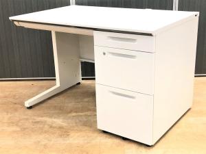 【収納力を備えたキャビネット一体型の片袖デスク！レアサイズのW1100㎜！】■コクヨ(KOKUYO)製　アイエス(iS)シリーズ　片袖机　W1100㎜　■シリンダー錠　■ホワイト（T8）