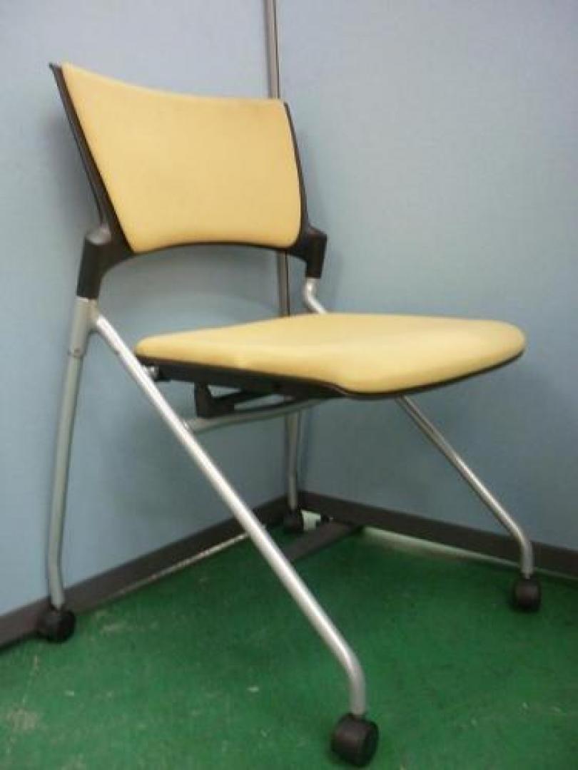 ネスティングチェア祭　橙【会議チェア】
                                    中古
            