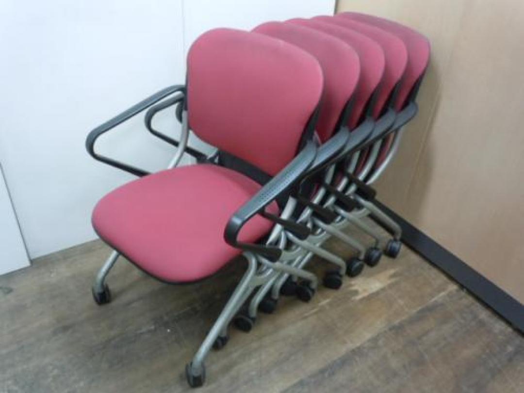 【セット商品】　okamura　■　水平スタッキングチェア5脚セット　■　肘付　■　トーションラインシリーズ　【会議チェア】
                                    中古
            