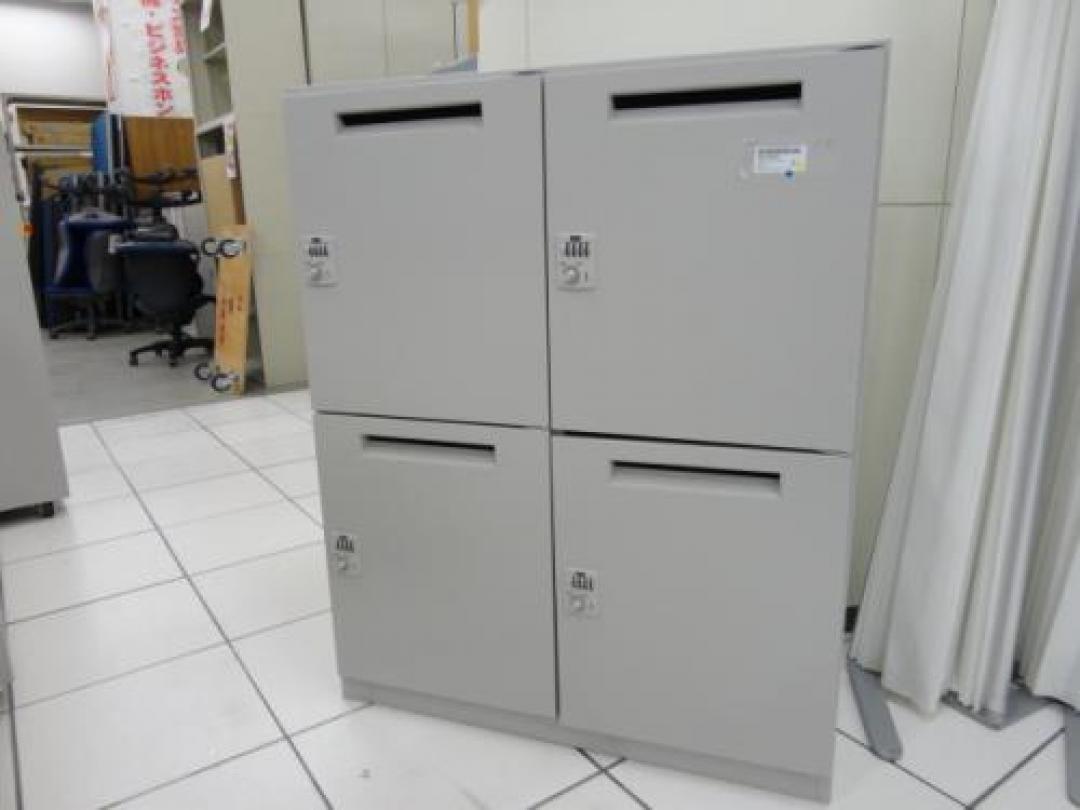 内田洋行製　■パーソナルロッカー
                                    中古
            