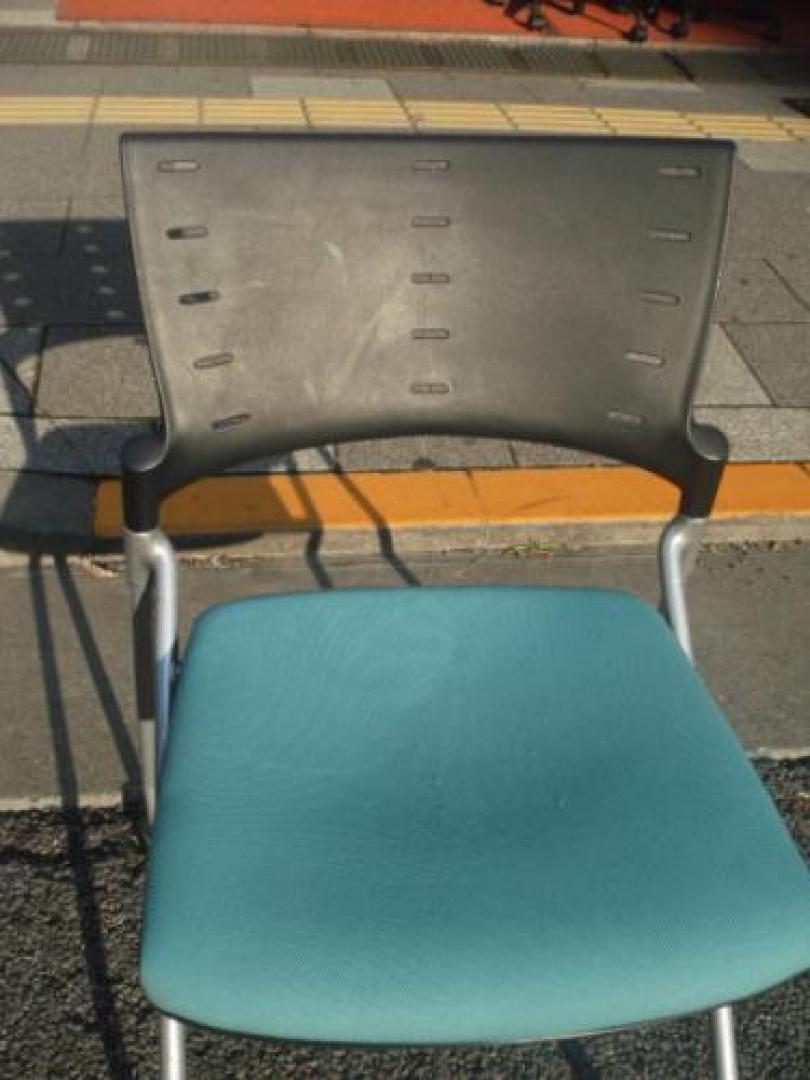 【残り１脚】イトーキ製【マノスチェア】＊先日クリーニング作業を終えました!!ピカピカ★【会議チェア】
                                    中古
            