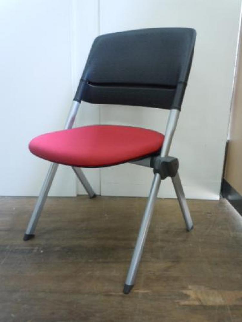 ミーティングチェア　◆　ＬＩＴＡ　◆　ｏｋａｍｕｒａ　◆　状態良好！【会議チェア】
                                    中古
            