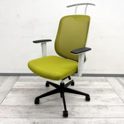 【3Dフィットシェルが身体にしなやかにフィット！快適性を追求した高機能チェア！】

■コクヨ製　シロッコチェア　ハイバック　可動肘付き　ハンガー付き　ライトグリーン
■長時間のデスクワークやテレワークにもおすすめ！
■3Dフィットシェルが背中の動きに追従し、可動肘・ハンガー付きで機能性も充実！【KOKUYO Scirocco】